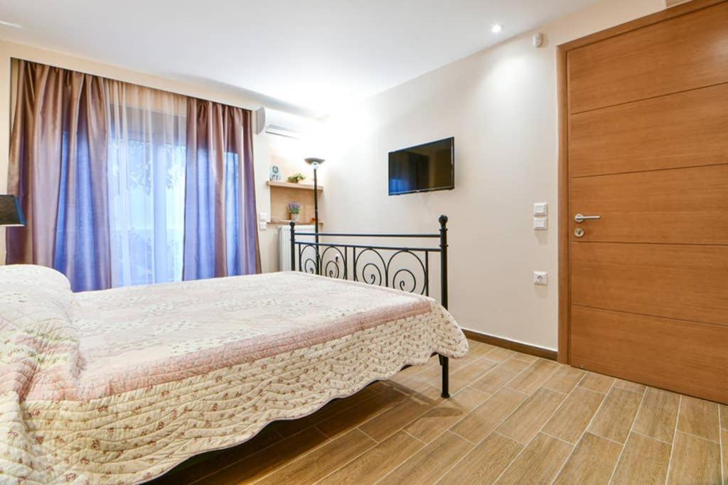 Апартаменты Modern Hospitality, With Private Garden, Афины Экстерьер фото